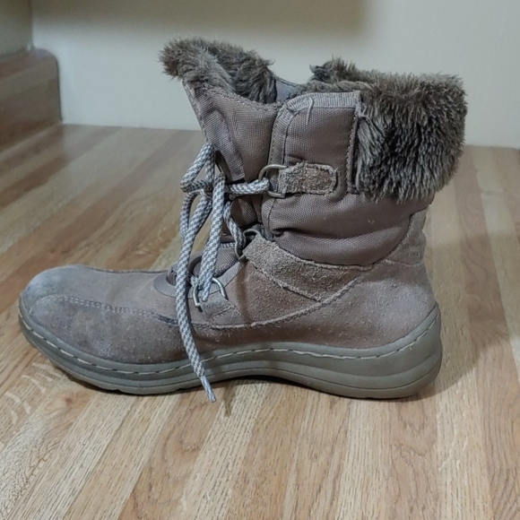 BareTraps Aero Leather Round Toe Winter Boots 6 - Picture 8 of 16